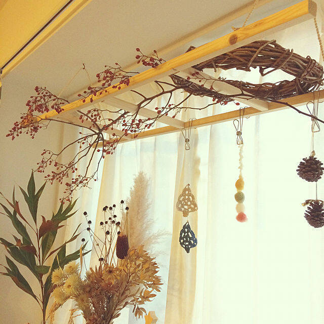 見のがせない！手作りのラダーシェルフで秀逸ディスプレイ