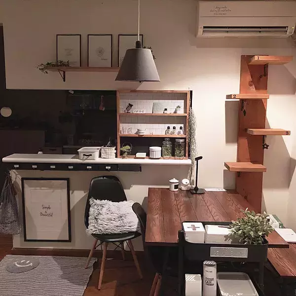 「グレーインテリアで作る！大人ニュアンスを感じるお部屋」の画像