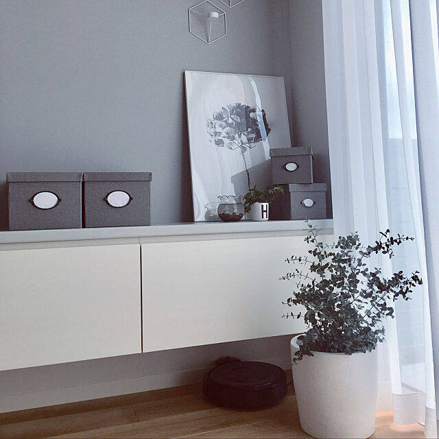 グレーインテリアで作る！大人ニュアンスを感じるお部屋