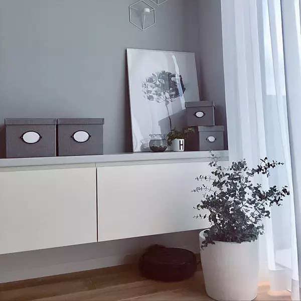 「グレーインテリアで作る！大人ニュアンスを感じるお部屋」の画像