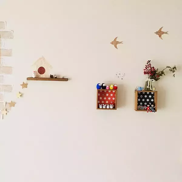 「セリアで飾って楽しもう♡気分があがる壁ディスプレイ」の画像