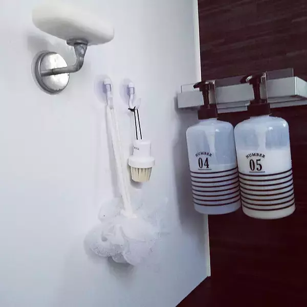 「詰め替えてすっきり！ダイソーのシャンプーボトルが便利」の画像