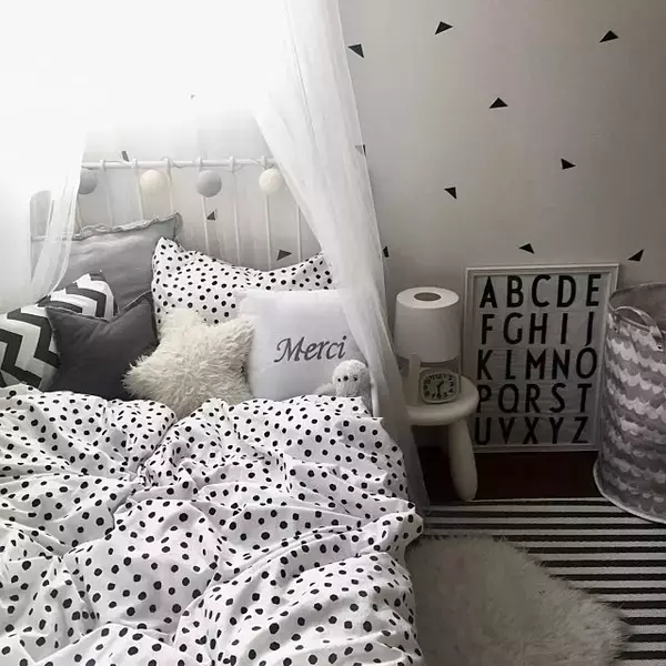 「憧れの海外風インテリアに☆ベッドリネンのコーディネート」の画像