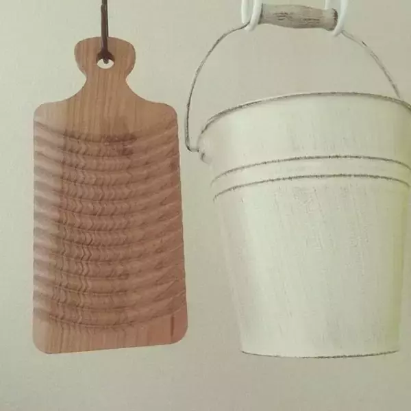 「どうやってしまうのがおすすめ？洗濯ネット収納方法10選」の画像