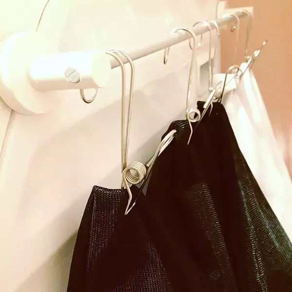 「どうやってしまうのがおすすめ？洗濯ネット収納方法10選」の画像