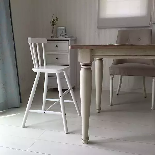 「家中で使いたい！IKEAの椅子・ソファ・アームチェア」の画像