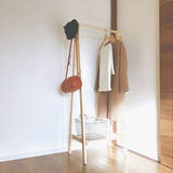 「洋服をすっきりきれいにまとめる！ニトリのハンガーラック」の画像1