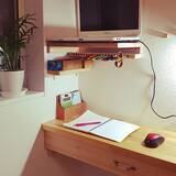 「作業はかどる工夫がいっぱい！デスクまわりのDIY実例集」の画像8