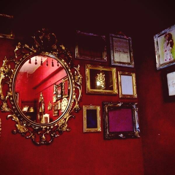 重厚感のある装飾にクギづけ 中世のゴシックインテリア 19年3月15日 エキサイトニュース