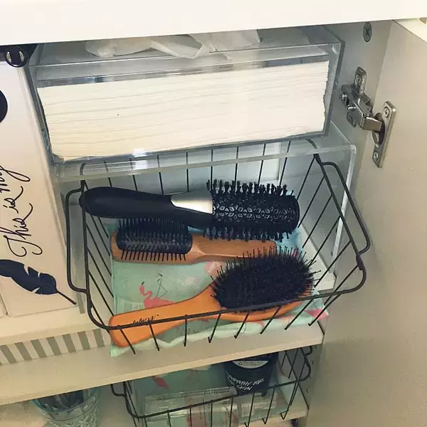「洗面所での身支度がスムーズに☆ヘアケアグッズ収納のコツ」の画像