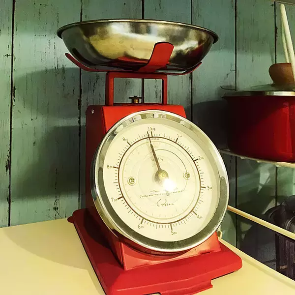 「気軽にセンスアップ♡使えるアイテム100均リメイクシート」の画像