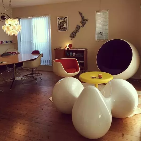 「取り入れ方で印象が変わる！スペースエイジインテリア」の画像