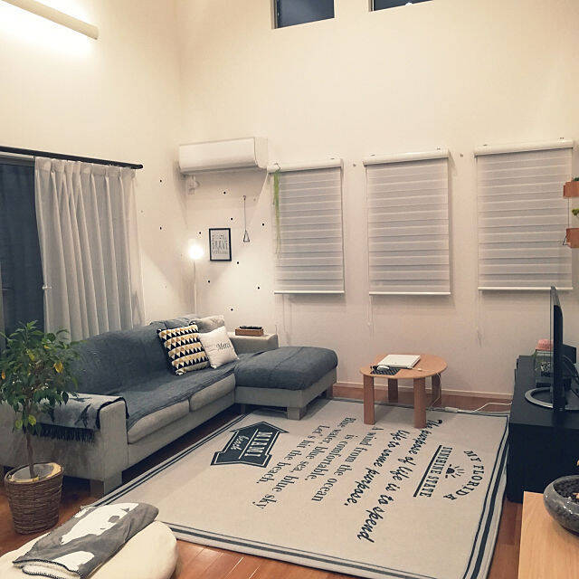 どんなテイストにも対応！ニトリでリビングコーディネート