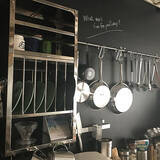 「きりっとかっこよく！男前インテリアでカフェ風キッチン」の画像3