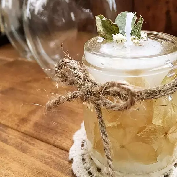 「癒しのルックス♡手作りアロマキャンドル&ワックスバー」の画像