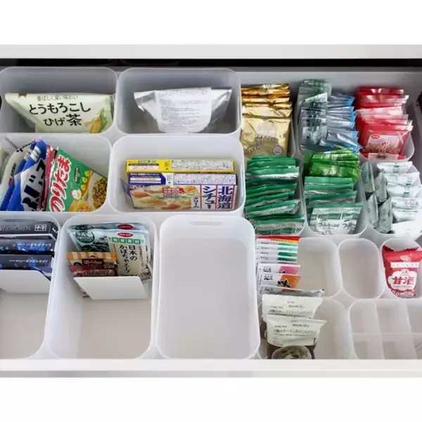 バラつく小物の収納に♡便利に整理できる100均アイテム