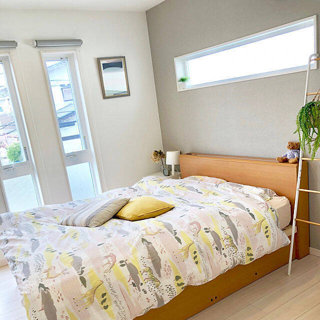 ロマンチック♪パステルカラーで作るやさしいベッドルーム