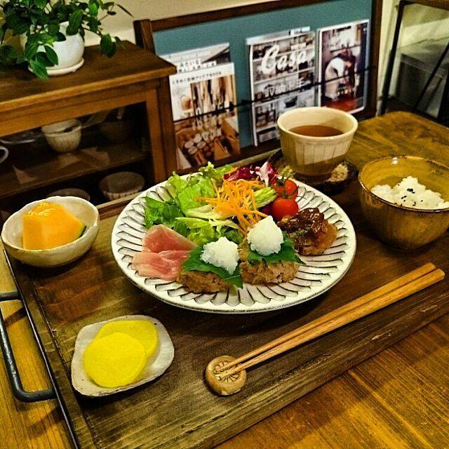 ランチョンマットの代わりにいかが？カフェ風トレイ活用法