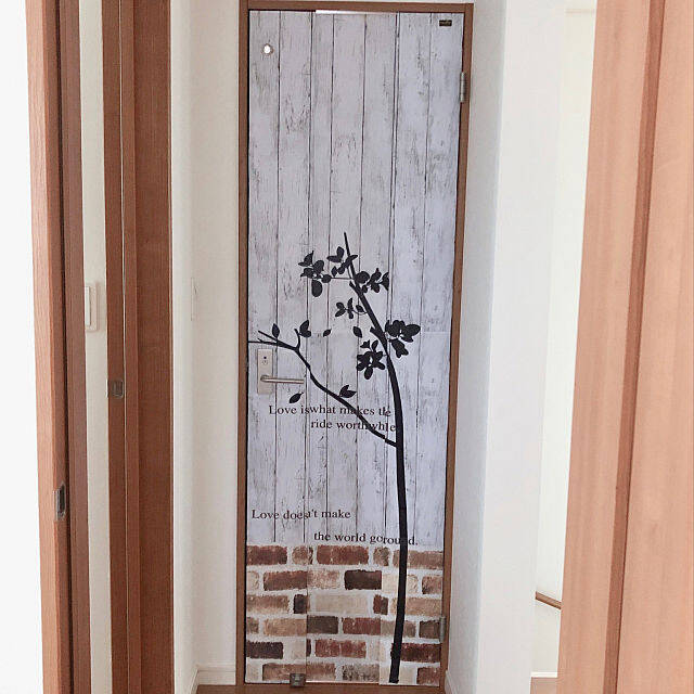 100均リメイクシートでできる！トイレのイメチェン実例集