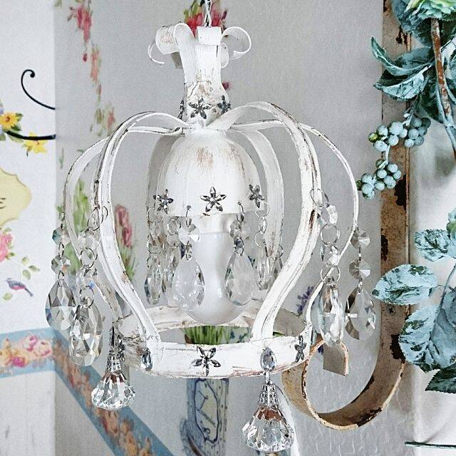 使い方はいろいろ☆ぜひ買いたいセリアのペンダントライト