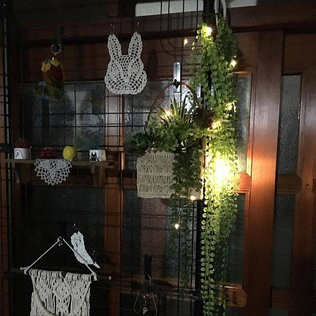 使い方はいろいろ☆ぜひ買いたいセリアのペンダントライト