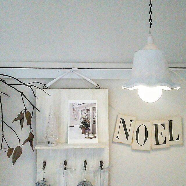 使い方はいろいろ☆ぜひ買いたいセリアのペンダントライト