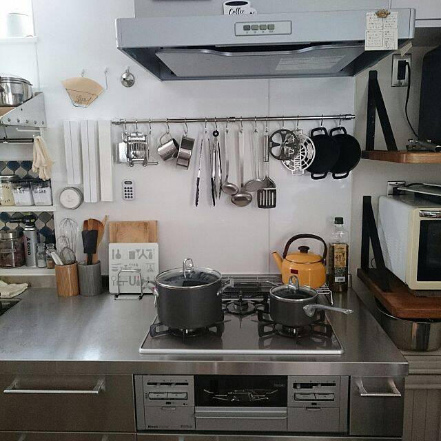 出しっぱなしが美しい♡キッチンツールはこう魅せる