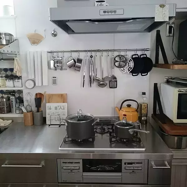 「出しっぱなしが美しい♡キッチンツールはこう魅せる」の画像