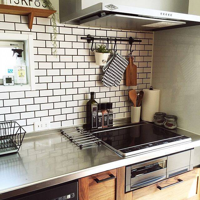 出しっぱなしが美しい♡キッチンツールはこう魅せる