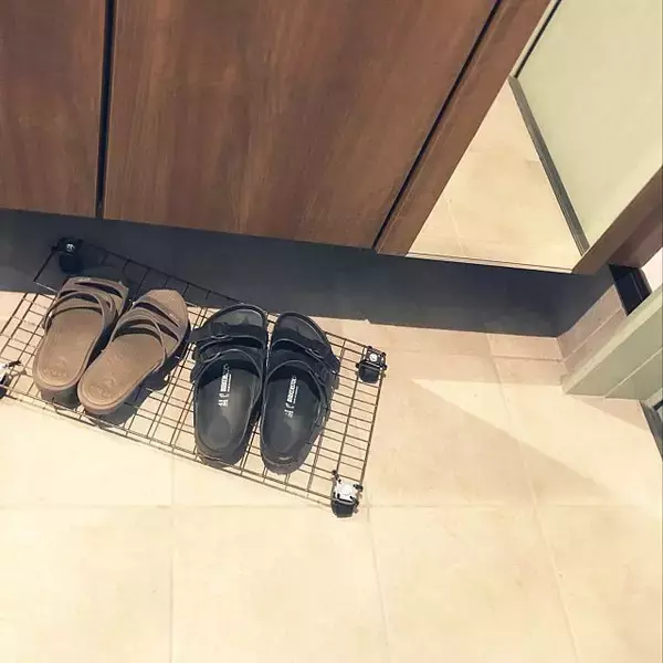 「可動式にして便利、快適に使える！100均キャスター活用法」の画像