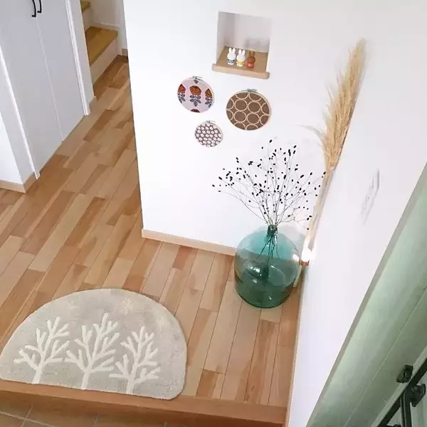 「玄関ディスプレイはこうやる！印象アップのアイデア紹介」の画像