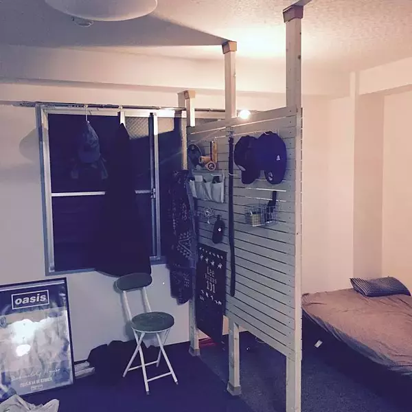 「賃貸でも楽しもう！ディアウォールを使ったDIY実例集」の画像