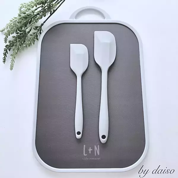 「ダイソーで見つけた！プチプラで買えるモノトーンアイテム」の画像