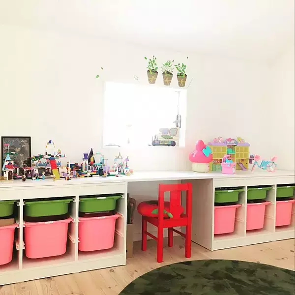 「色彩豊かでHAPPY♡IKEAアイテムのあるカラフルなお部屋」の画像
