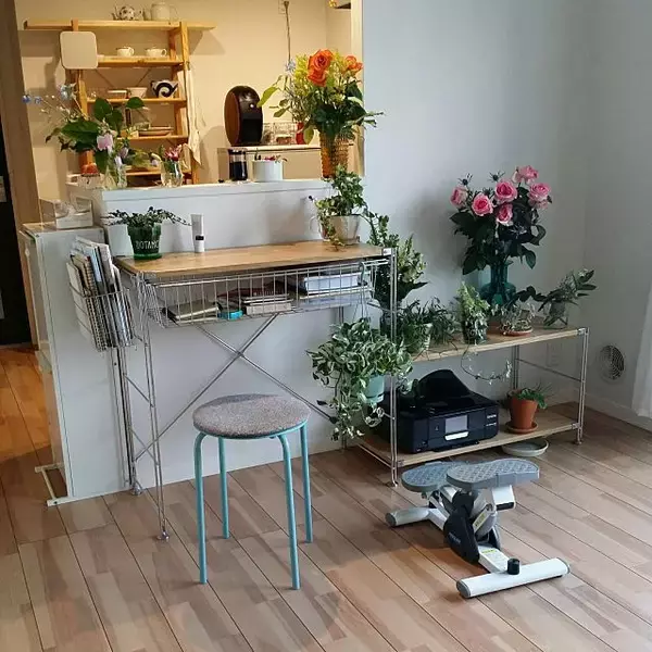 「一人暮らしの部屋に最適♡IKEAのソファ＆チェア＆スツール」の画像