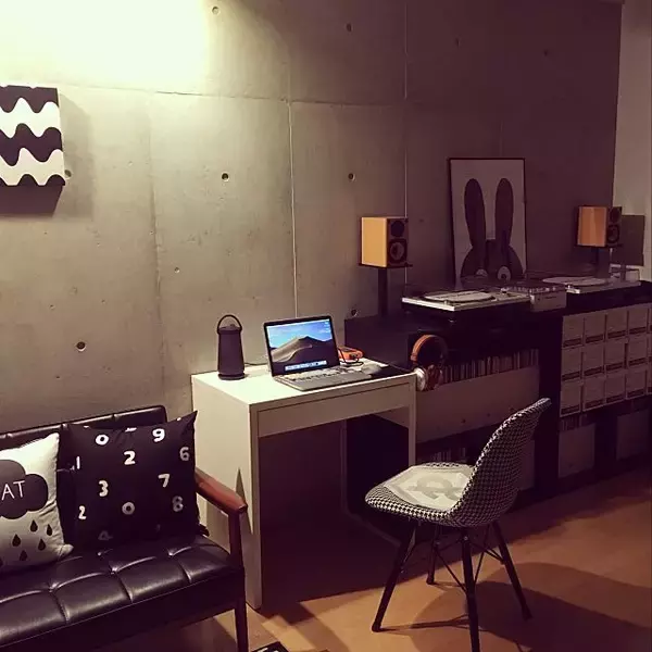 「「34.85m2。男前なモノトーンモダン～DJブースのある1K～」 by Koshianさん」の画像