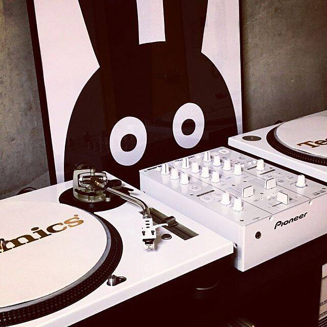 「34.85m2。男前なモノトーンモダン～DJブースのある1K～」 by Koshianさん