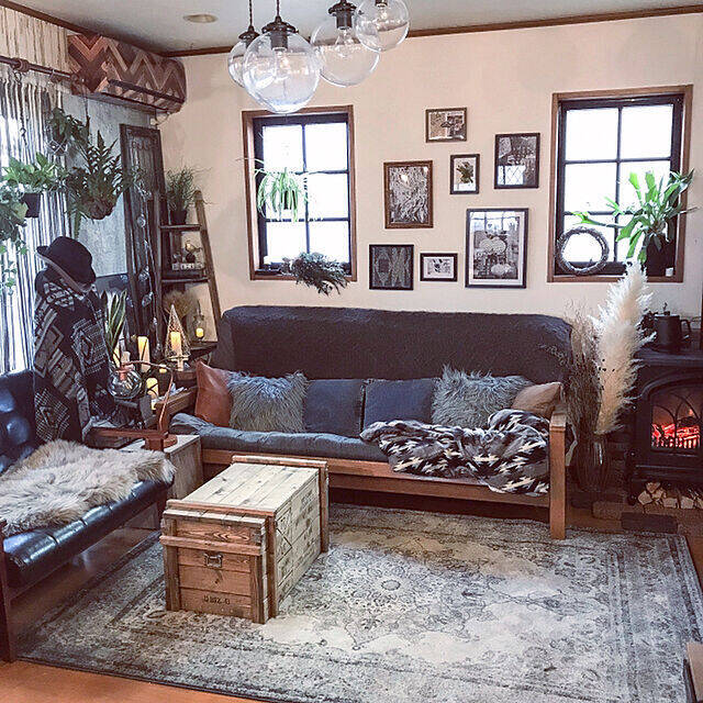 デザインも機能性も超おすすめ！ニトリの敷物がある暮らし