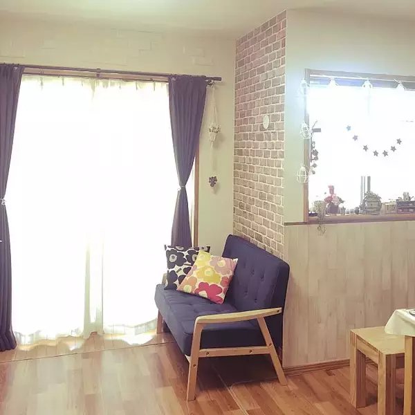 「決め手はデザインとカラーと内部構造♡ニトリのソファー」の画像