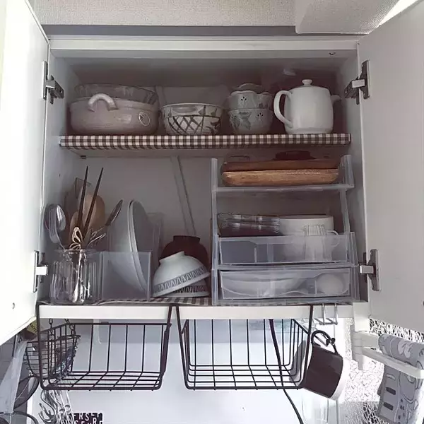 「暮らしのモチベーションが上がる♡一人暮らしの食器収納」の画像