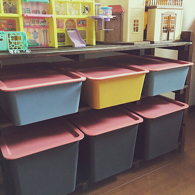 私はどこに使おうかな☆ダイソーの蓋つきスクエアボックス