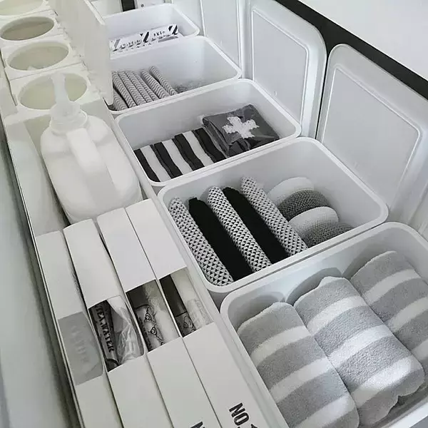 「私はどこに使おうかな☆ダイソーの蓋つきスクエアボックス」の画像