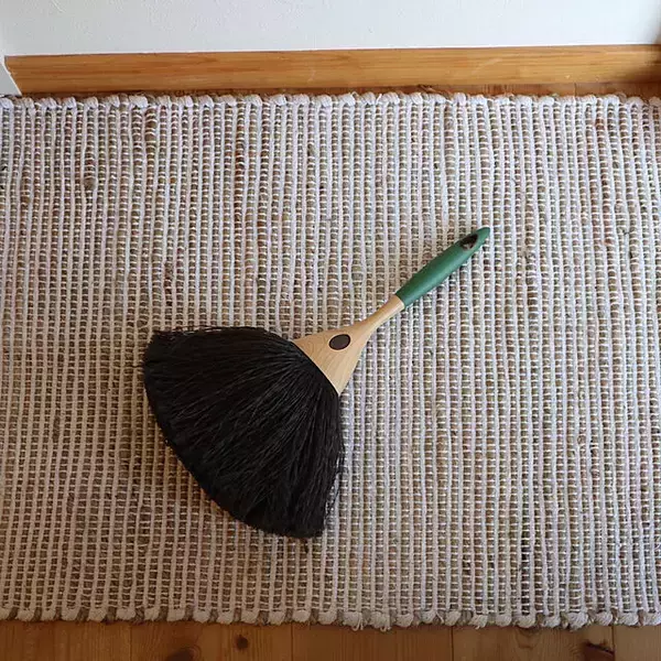 「みんなはこれを使ってる！暮らしに便利なニトリの掃除用品」の画像