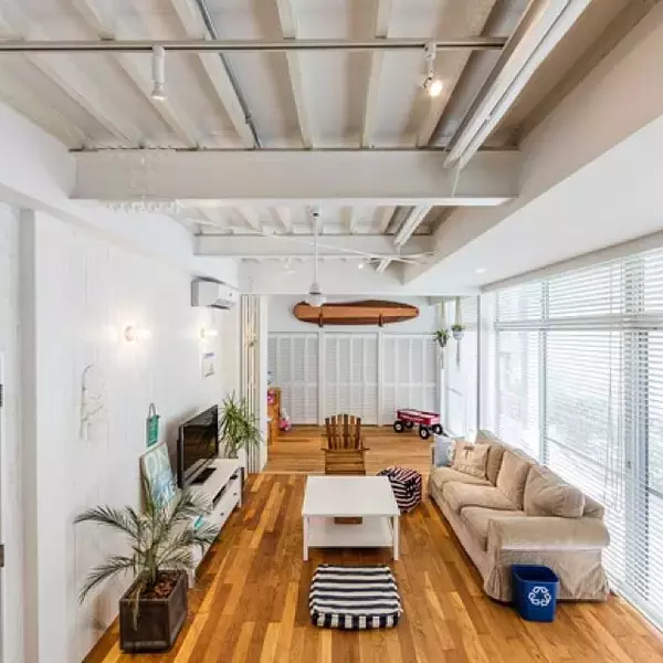 「爽やかさとかっこよさのmix up！サーフスタイルインテリア」の画像