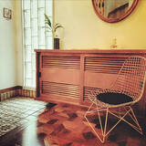 「ハイセンスな空間でお出迎え！イームズチェアのある玄関」の画像4