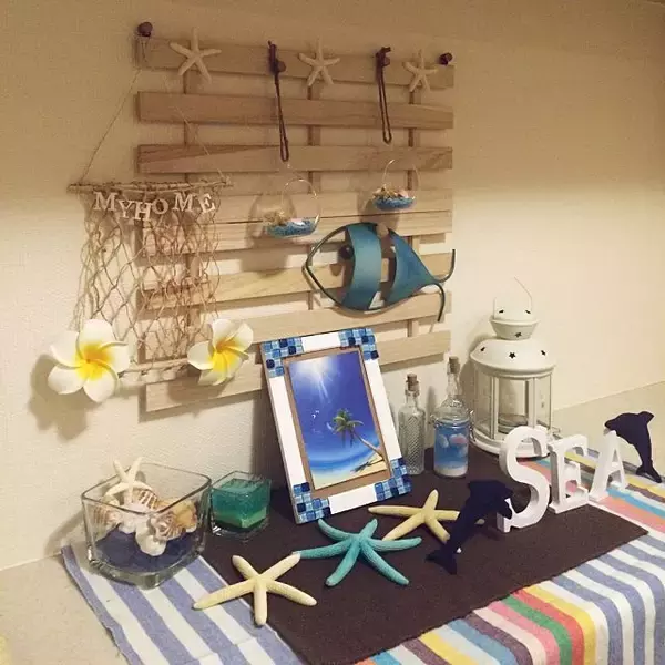 「気分はハワイアン！海を感じる小物やディスプレイ」の画像