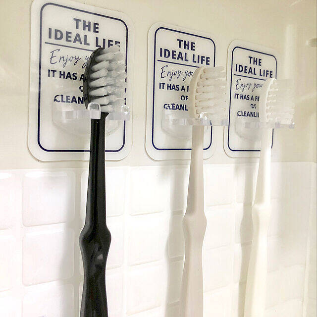 あちこち貼れてイメチェンできる！セリアのタイルシール