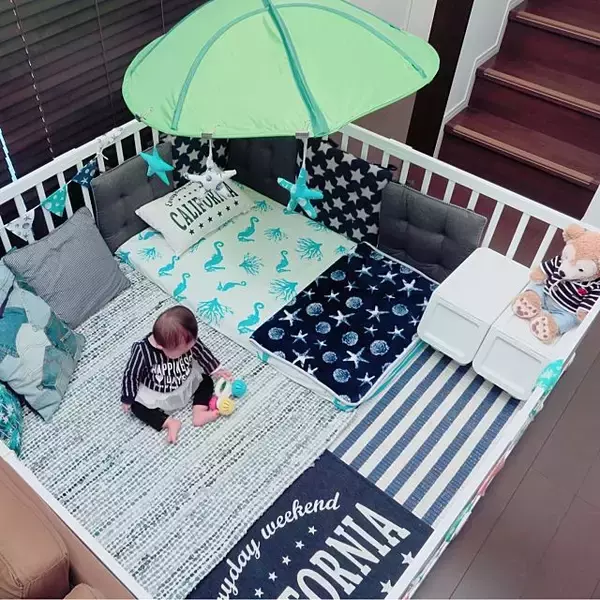 「自分の好きな色をトコトン追求！テーマカラーのあるお部屋」の画像