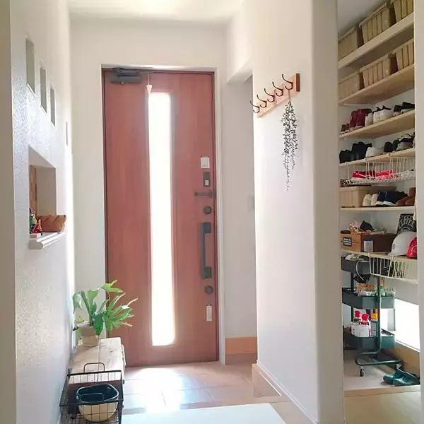 「みんなの靴収納のアイデアが知りたい☆靴の整理収納方法」の画像