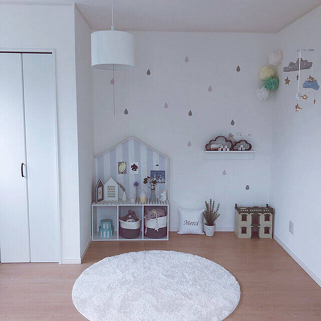 見せても隠してもOKな収納を♪ニトリのカラーボックス